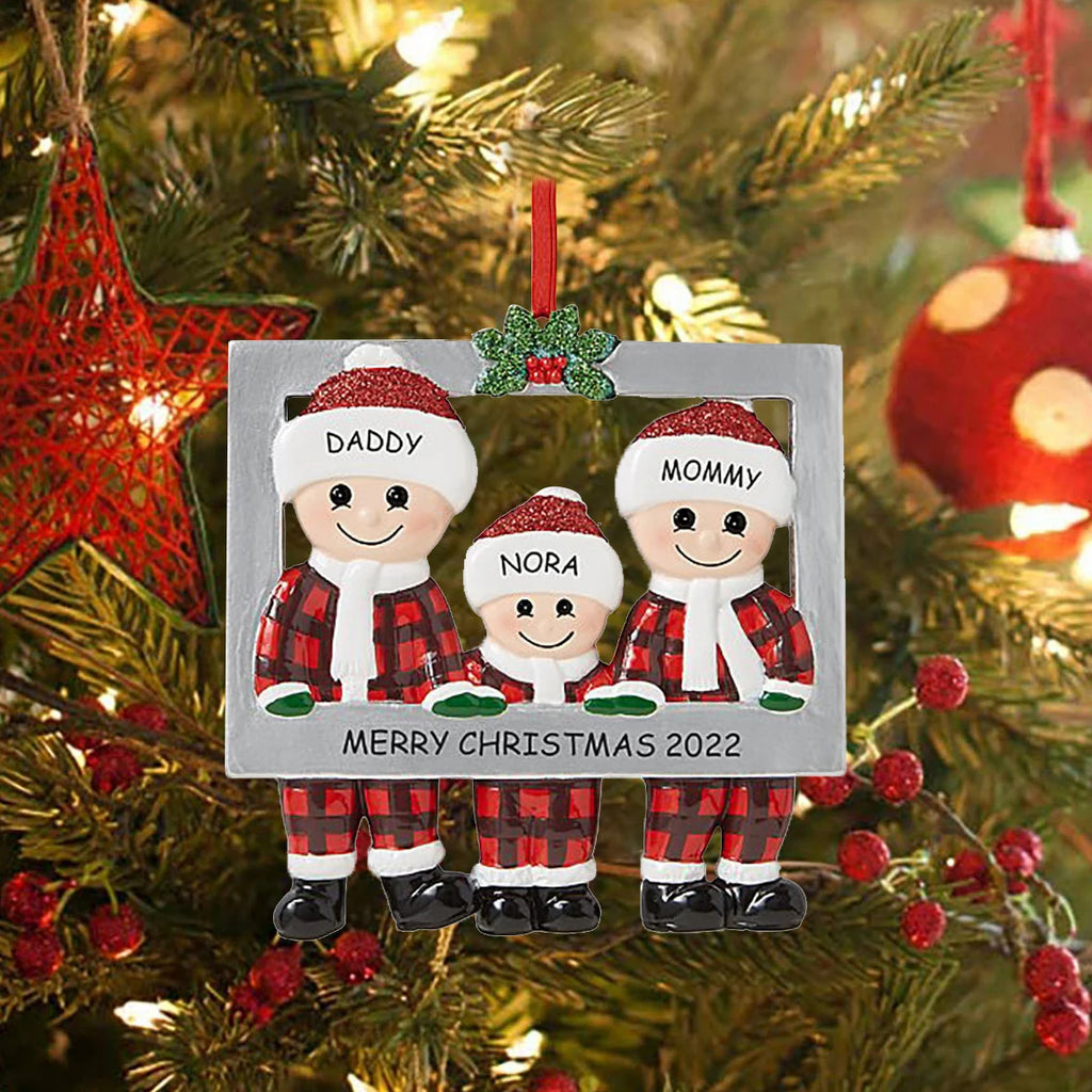 DIY Personalized Christmas Family Ornament - Wooden Tree Hanging Pendant